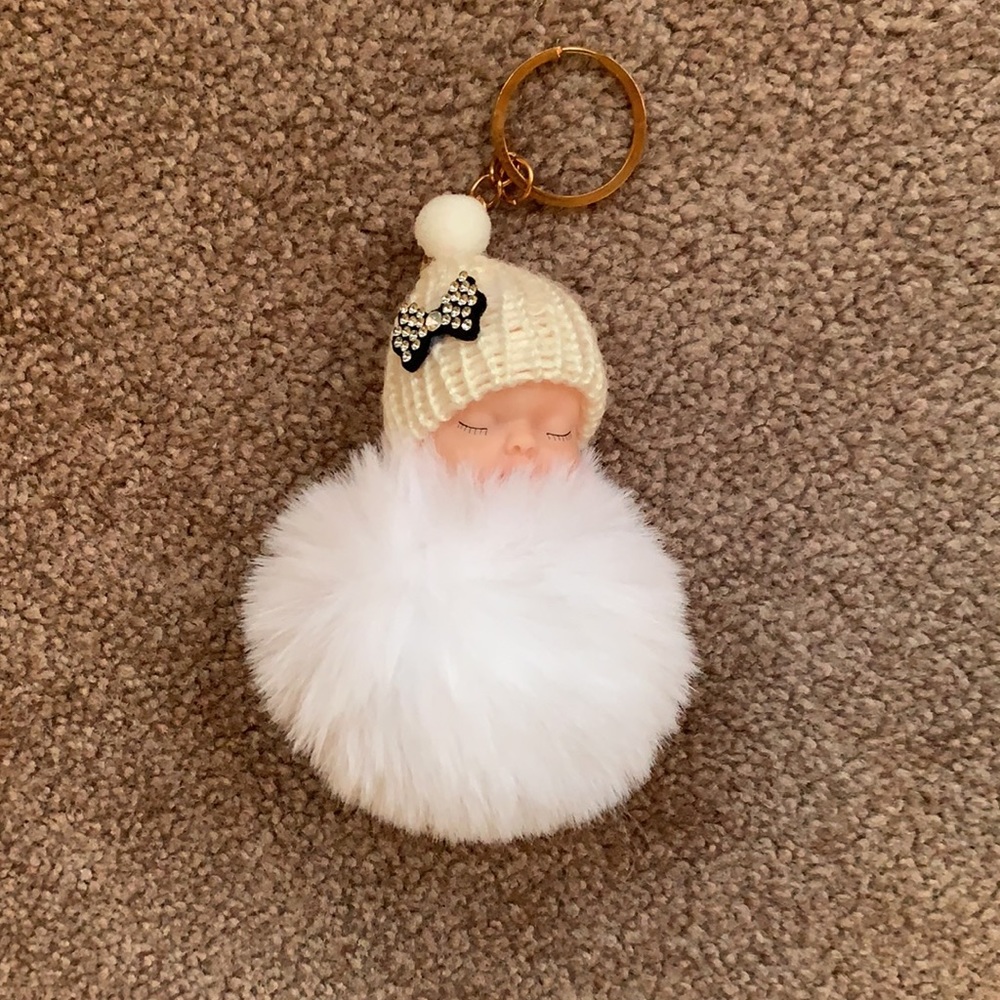 Baby doll keychain 😍❄️